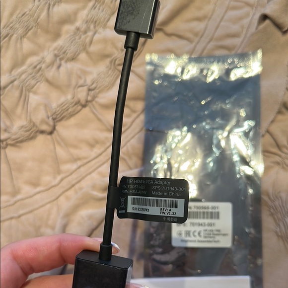 HP USB Adapter - Picture 6 of 8